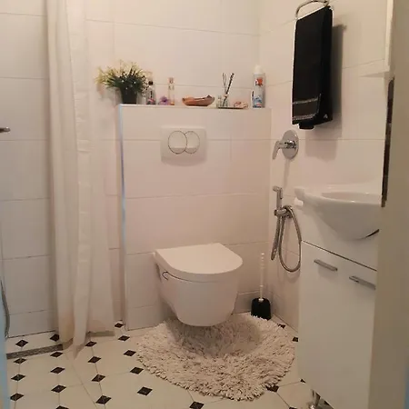Argo Apartment *